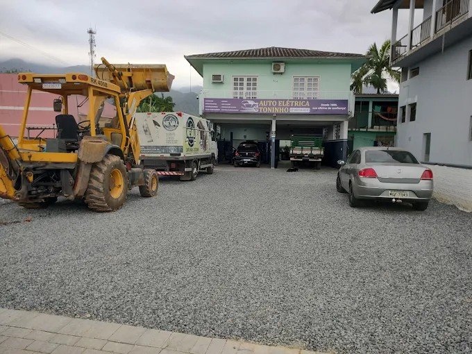 Fachada da Auto Eletrica Toninho em Garuva, Santa Catarina